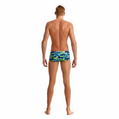 Funky Trunks - Magnum Pi - Mens Classic Trunks -UK Swimsuit Sales 2024 funky trunks magnum pi mens classic trunks 3