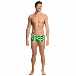 Funky Trunks - Crystal Gold Mens Classic Trunks 9 Funky Trunks - Crystal Gold Mens Classic Trunks -UK Swimsuit Sales 2024 funky trunks mens swimwear crystal gold classic trunks 3