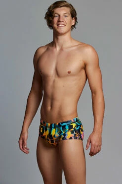 Funky Trunks - Smooth Stroke - Mens Plain Front Trunks 11 Funky Trunks - Smooth Stroke - Mens Plain Front Trunks -UK Swimsuit Sales 2024 funky trunks smooth stroke mens plain front trunks 4