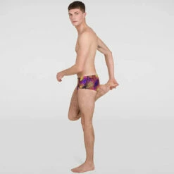 Speedo - Men's Placement Digital 14cm Trunks - Black/Yellow 13 Speedo - Men's Placement Digital 14cm Trunks - Black/Yellow -UK Swimsuit Sales 2024 speedo mens placement digital 14cm trunks black yellow 5