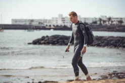 Zone3 - Mens Agile Wetsuit -UK Swimsuit Sales 2024 zone3 mens agile wetsuit 18